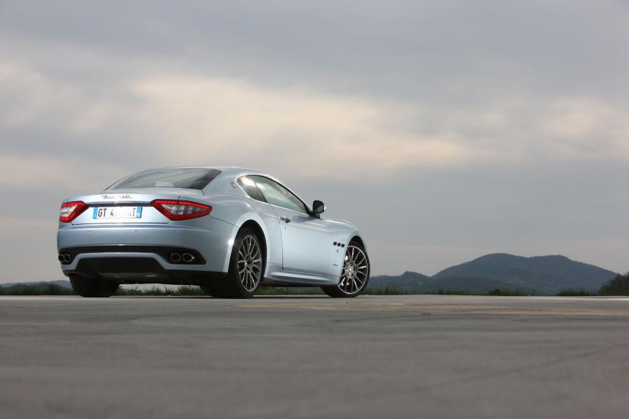  Maserati GranTurismo S Automatic 2009 года  (фото 44 из 86)